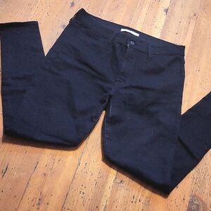 Levi's 720  Women's High Rise  Super Skinny Jeans - Classic Black